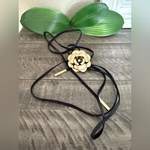 Elegant Black and Gold Floral Chocker